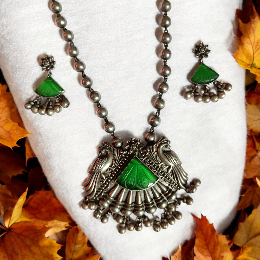 TELANAARI RADIANT RAKSHANDA SILVER-PLATED LIGHT GREEN NECKLACE SET