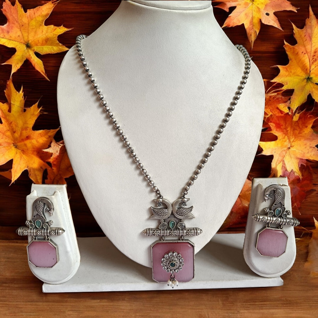 TELANAARI RADIANT ANSHU SILVER-PLATED PINK NECKLACE SET