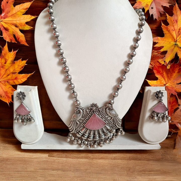 TELANAARI RADIANT ANKITA SILVER-PLATED PINK NECKLACE SET