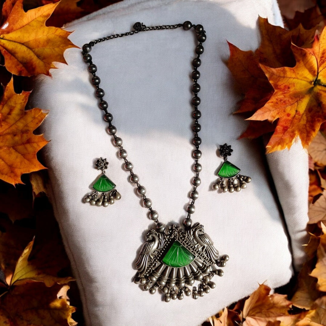 TELANAARI RADIANT RAKSHANDA SILVER-PLATED LIGHT GREEN NECKLACE SET