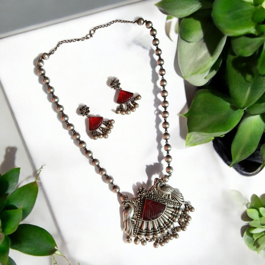 TELANAARI RADIANT PAULUMI SILVER-PLATED RED NECKLACE SET