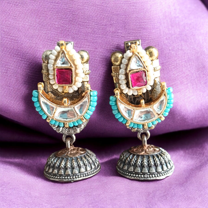 ABHIJATA DUAL TONE PACHI KUNDAN FUSION SILVER PLATED EARRINGS [product_variant]- TelaNaari