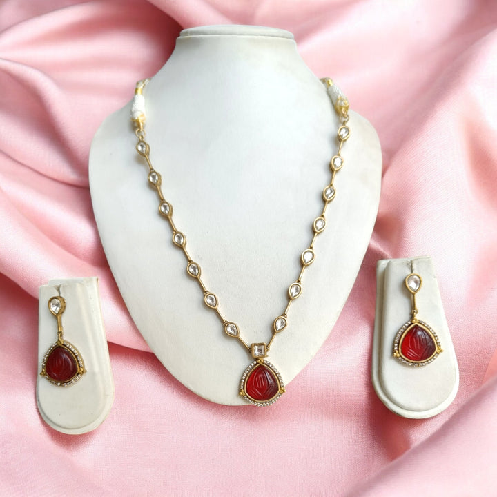 RAJNI DUAL TONE RED CARVING STONE SILVER-PLATED NECKLACE SET WITH KUNDAN [product_variant]- TelaNaari