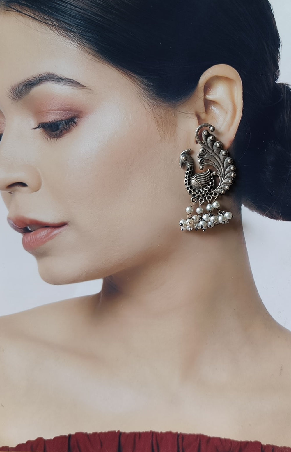 CLASSIC ANTIQUE AYUKTA PEARL SILVER OXIDISED EARRINGS