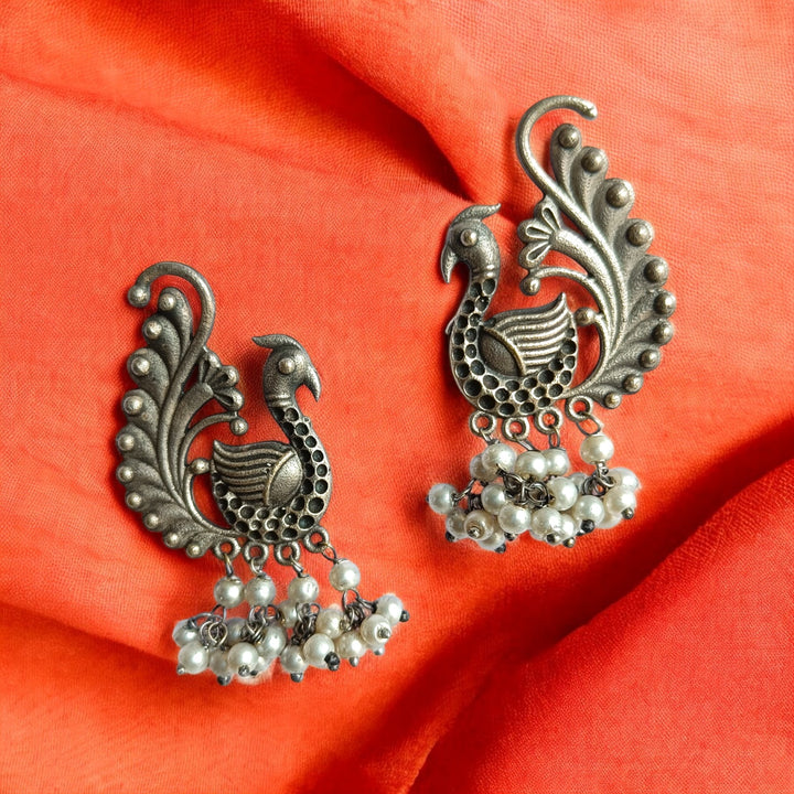 CLASSIC ANTIQUE AYUKTA PEARL SILVER OXIDISED EARRINGS [product_variant]- TelaNaari