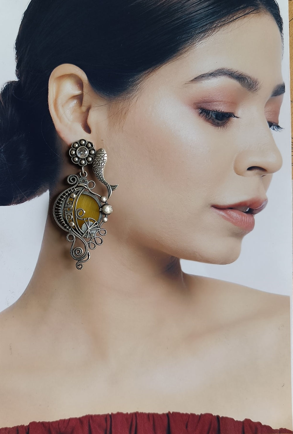 CLASSIC ELEGANT AYUSHI SILVER OXIDISED EARRINGS