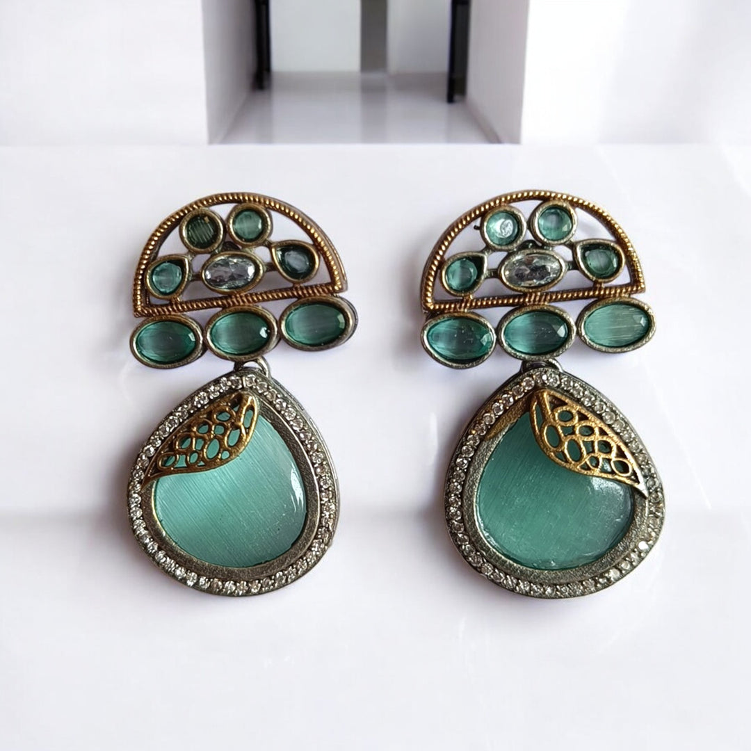 CLASSIC AYUSHREE DUAL TONE SILVER PLATED EARRINGS [product_variant]- TelaNaari