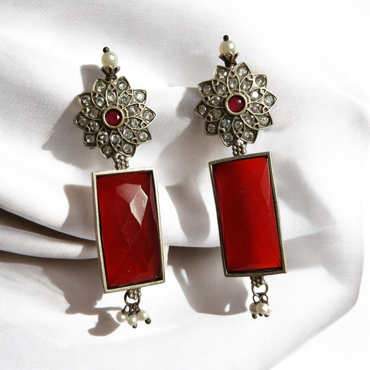 ELEGANT INDIRA SILVER-PLATED EARRINGS [product_variant]- TelaNaari