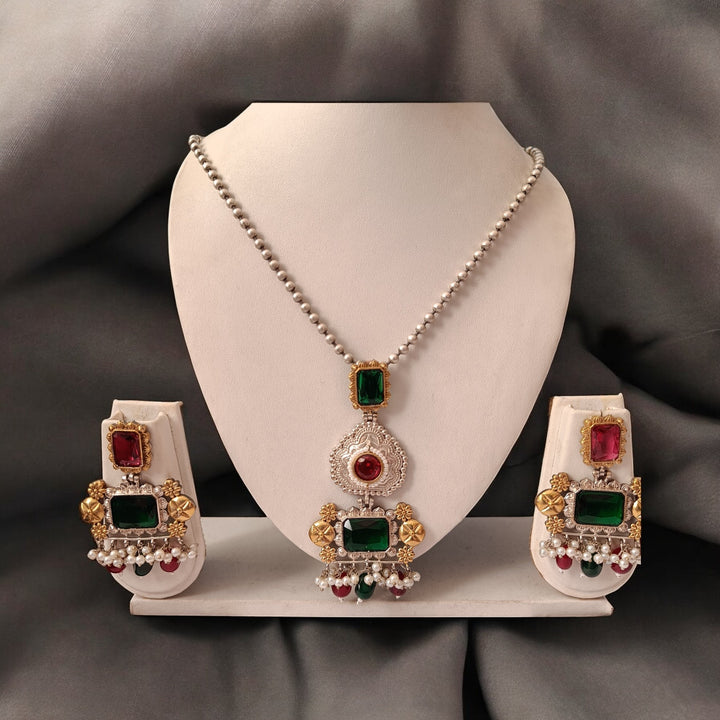 TELANAARI TIMELESS SOHANI RED GREEN DUAL TONE SILVER-PLATED NECKLACE SET