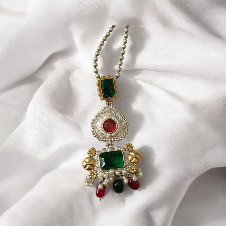 TELANAARI TIMELESS SOHANI RED GREEN DUAL TONE SILVER-PLATED NECKLACE SET