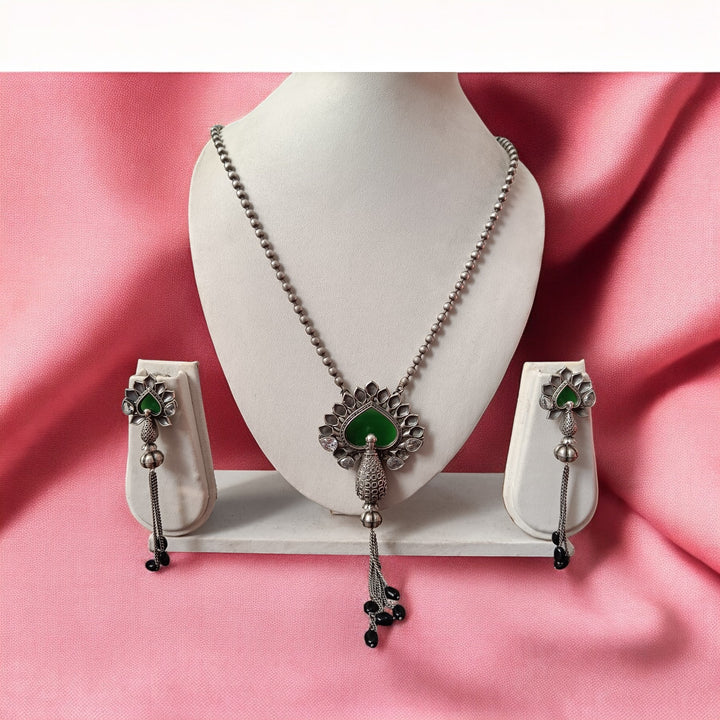 TELANAARI JYOTI LIGHT GREEN SILVER-PLATED NECKLACE SET