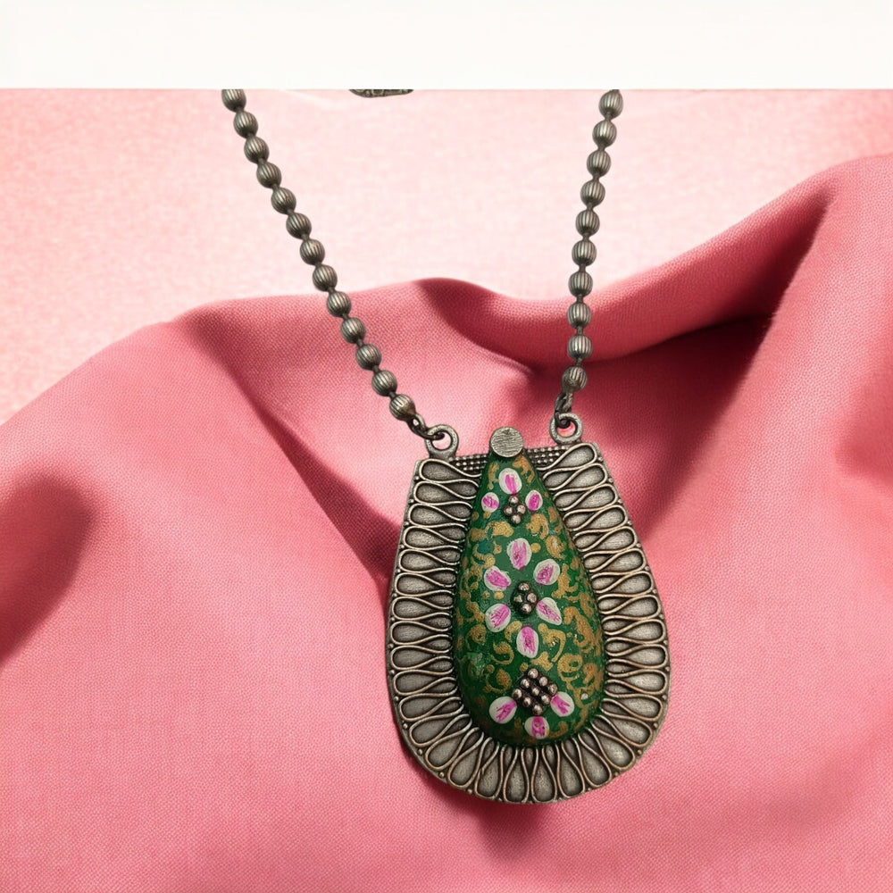 TELANAARI GUNEET HAND PAINTED GREEN SILVER-PLATED NECKLACE SET