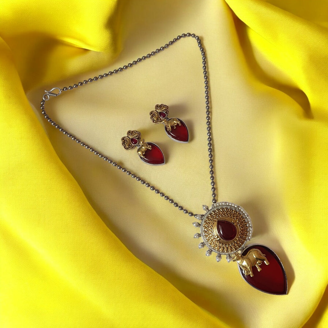 TELANAARI KOMAL DUAL TONE RED SILVER GOLD PLATED NECKLACE SET