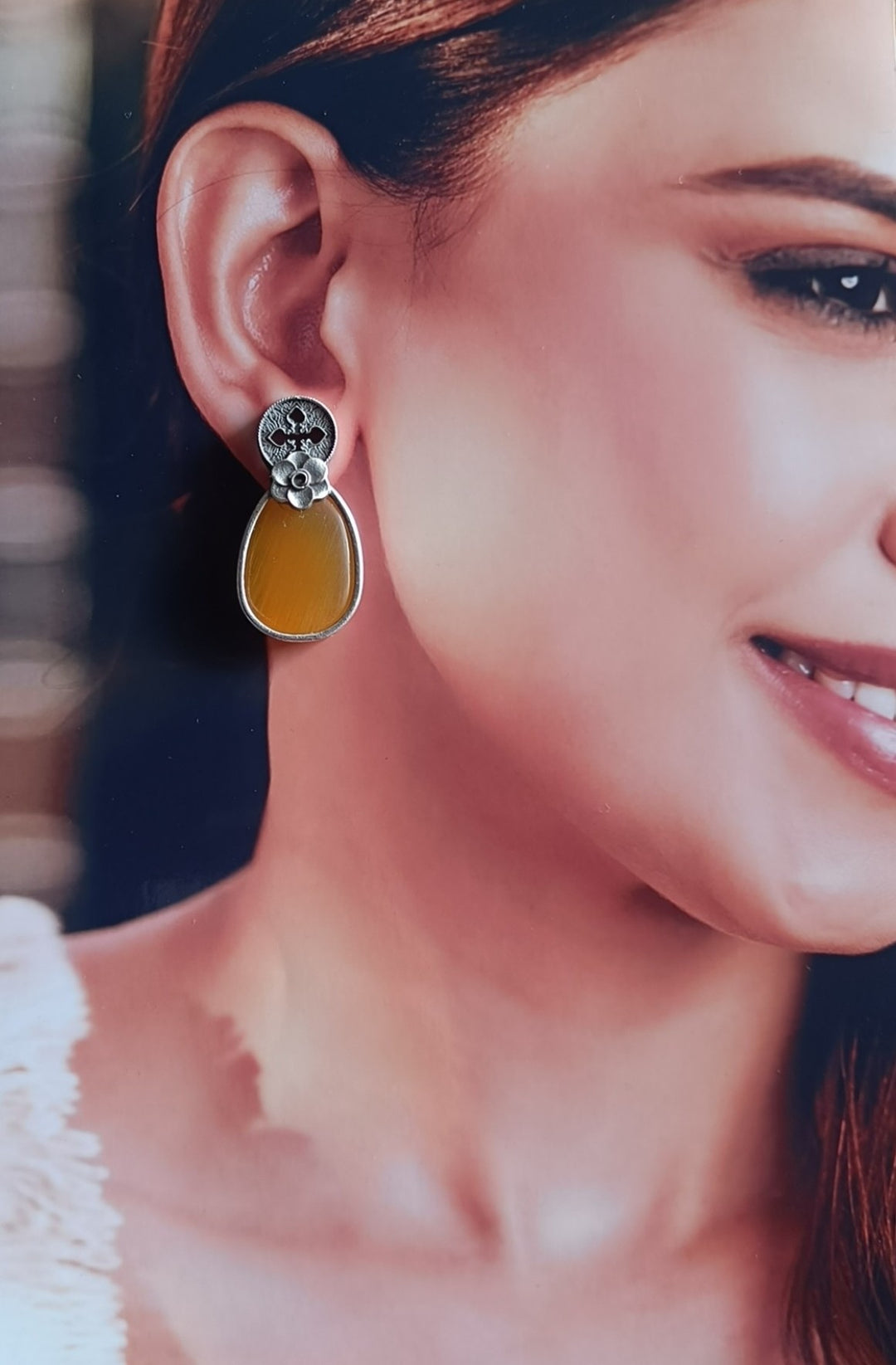 TELA NAARI SOPHISTICATED SILVER OXIDISED EARRINGS [product_variant]