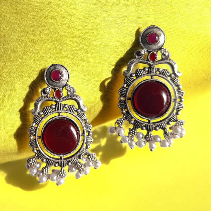 TELA NAARI ELEGANT OXIDISED SILVER EARRINGS