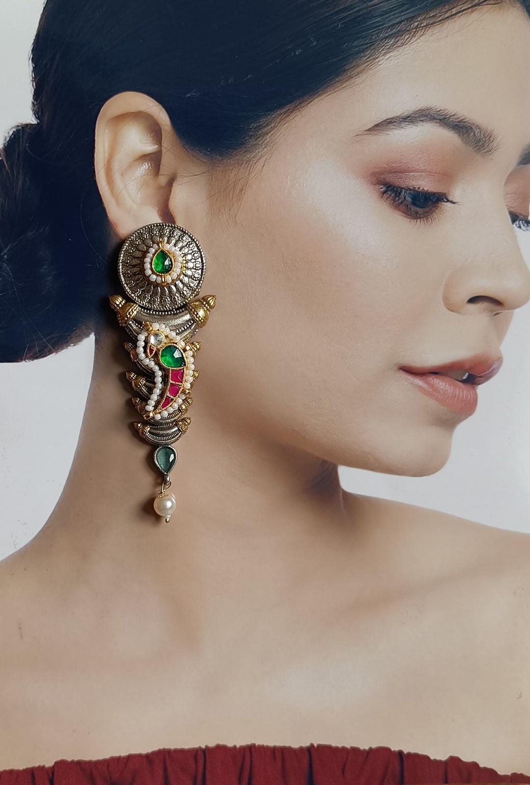 TELANAARI ELEGANT VAANI DUAL TONE FUSHION PACHI KUNDAN SILVER PLATED EARRINGS [product_variant]