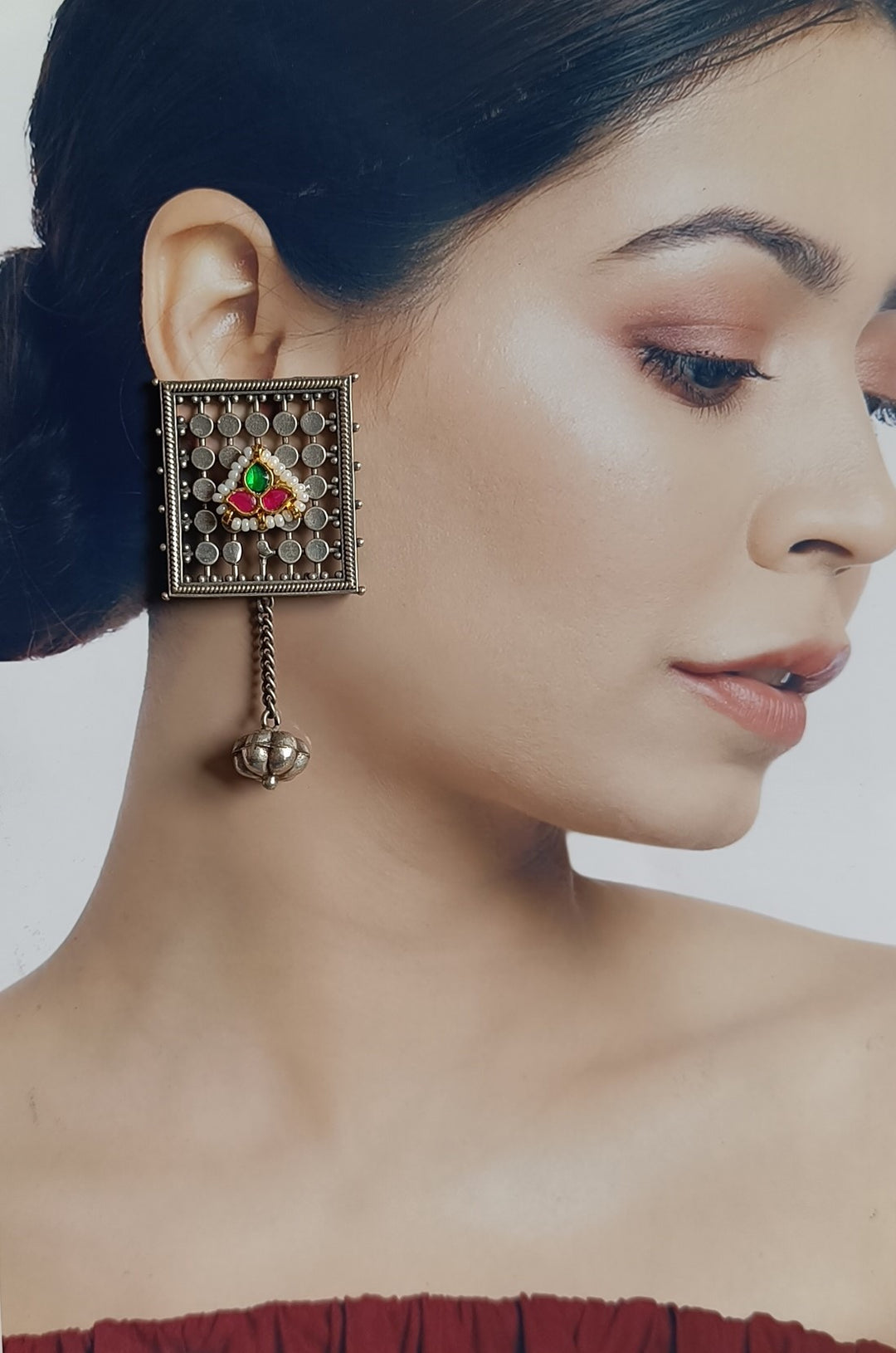 TELANAARI ELEGANT NEHA DUAL TONE FUSHION PACHI KUNDAN SILVER PLATED EARRINGS [product_variant]