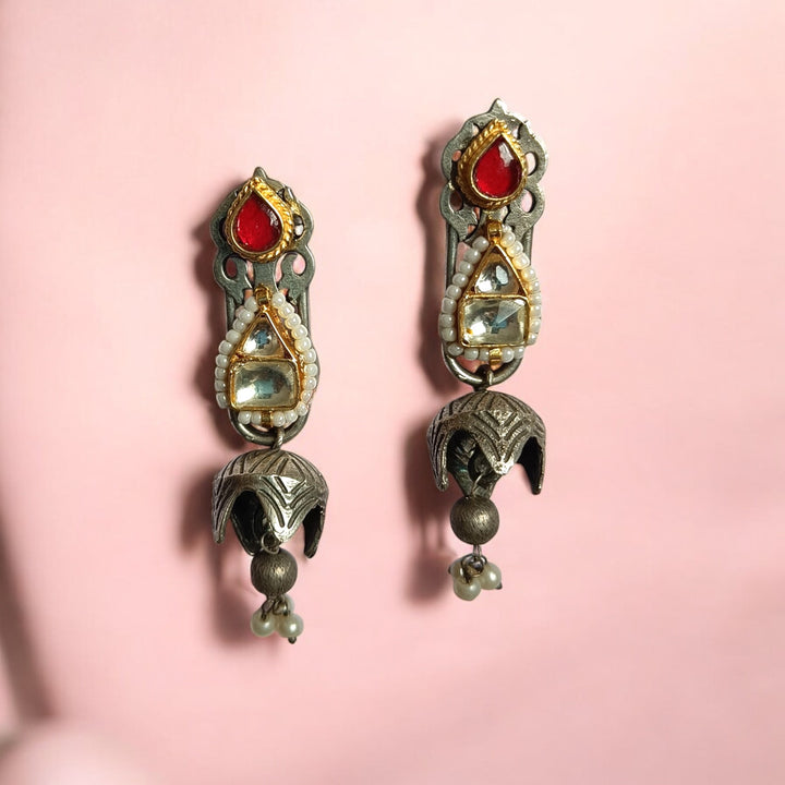 TELANAARI ELEGANT CHITALI DUAL TONE FUSHION PACHI KUNDAN SILVER PLATED EARRINGS [product_variant]