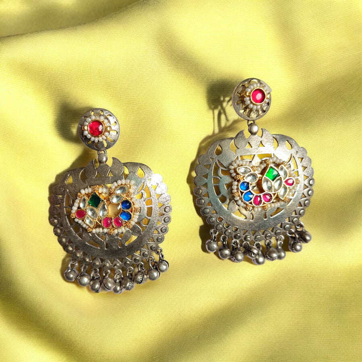 TELANAARI ELEGANT KRITIKA DUAL TONE FUSHION PACHI KUNDAN SILVER PLATED EARRINGS [product_variant]