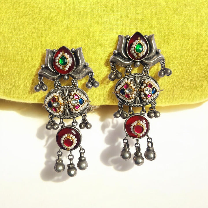 TELANAARI ELEGANT BORNALI DUAL TONE FUSHION PACHI KUNDAN SILVER PLATED EARRINGS [product_variant]