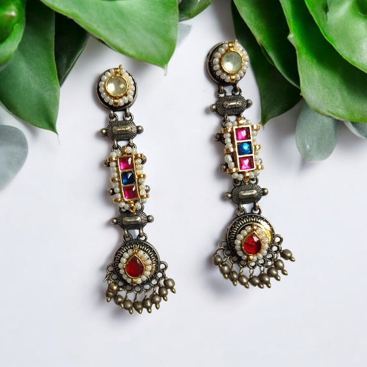 TELANAARI ELEGANT VIDHUSHI DUAL TONE FUSHION PACHI KUNDAN SILVER PLATED EARRINGS [product_variant]