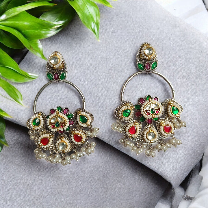 TELANAARI ELEGANT MANISHA DUAL TONE FUSHION PACHI KUNDAN SILVER PLATED EARRINGS [product_variant]