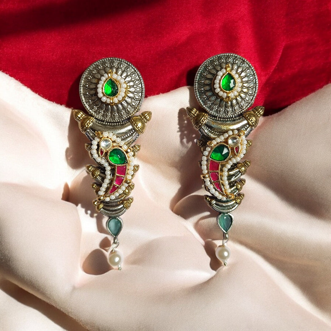 TELANAARI ELEGANT VAANI DUAL TONE FUSHION PACHI KUNDAN SILVER PLATED EARRINGS [product_variant]