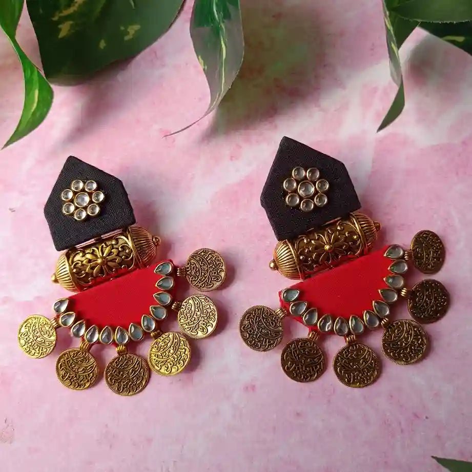 HANDMADE FABRIC EARRINGS MAITRI BLACK AND RED [product_variant]