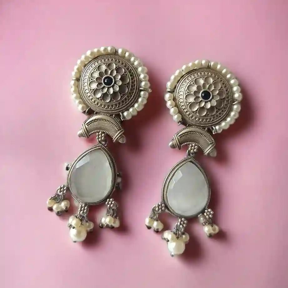 SILVER OXIDISED EARRINGS MAITRI