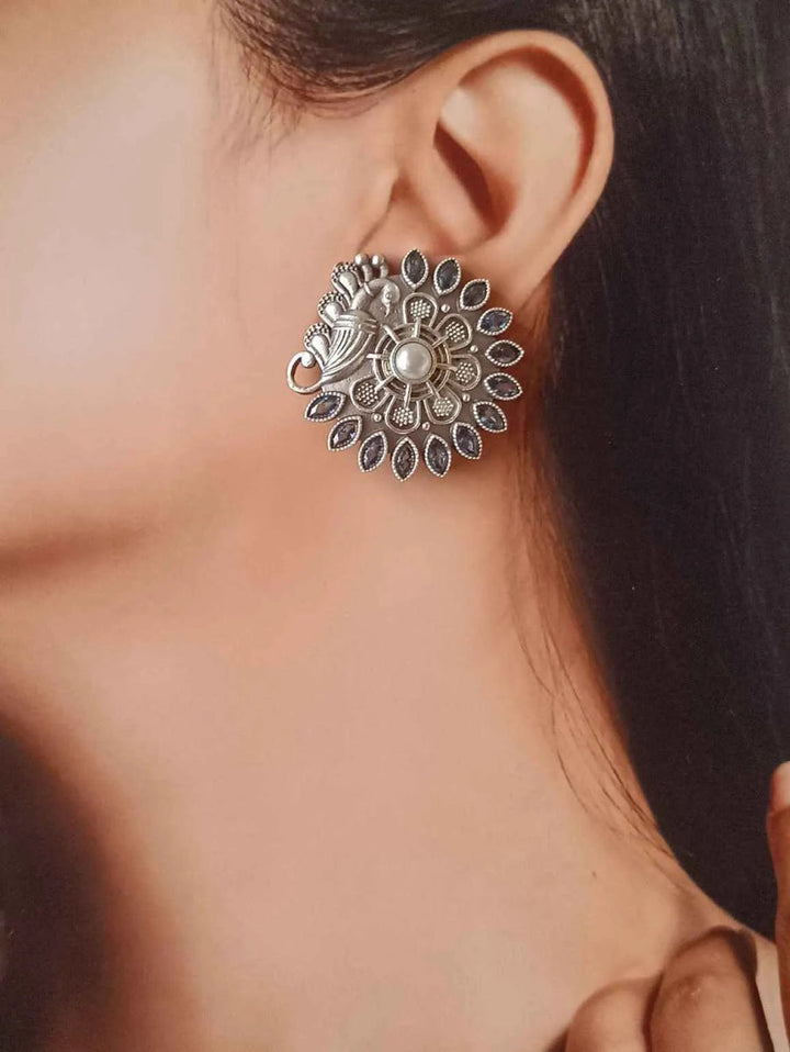 SILVER OXIDISED EARRINGS STUD BABITA