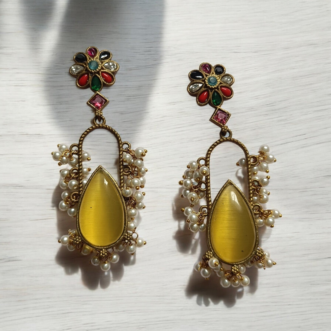 ABHINA DUAL TONE PACHI KUNDAN FUSION SILVER PLATED EARRINGS