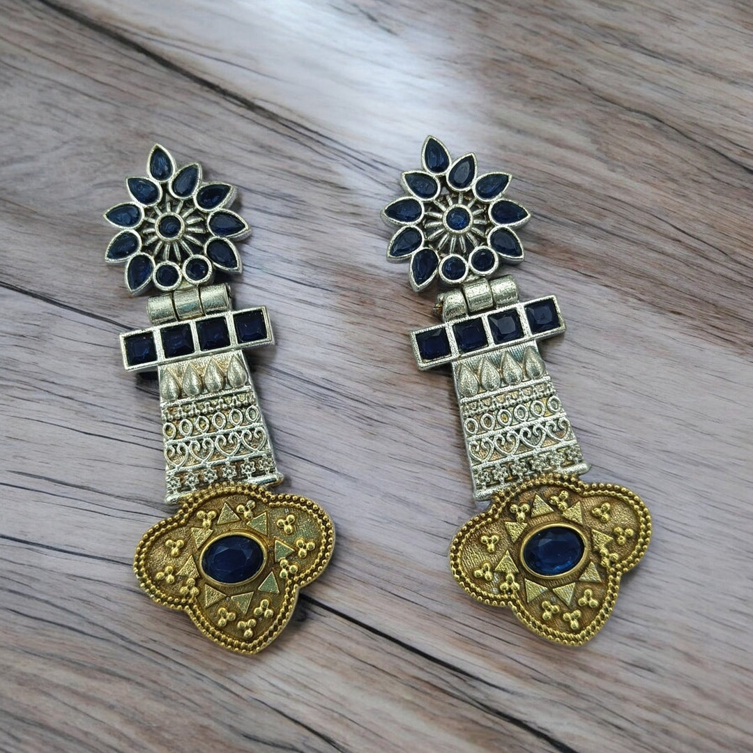 SILVER LOOK ALIKE EARRINGS SUJATA