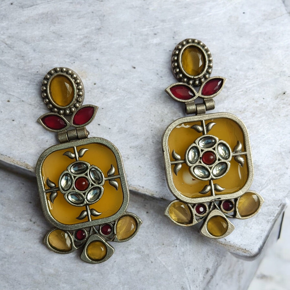 CLASSIC ELEGANT AARVI SILVER PLATED DANGLER EARRINGS