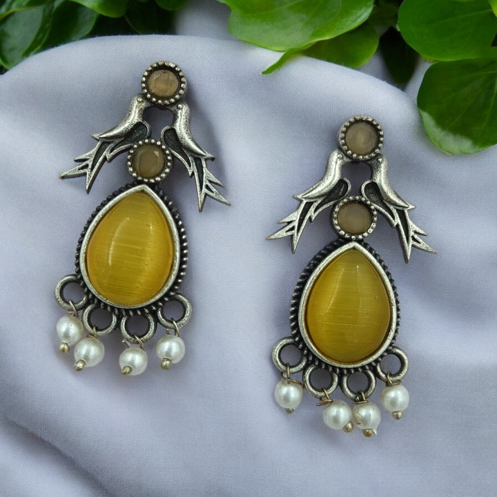 CLASSIC ELEGANT TRIPURSUNDARI SILVER OXIDISED PEARL EARRINGS [product_variant]- TelaNaari