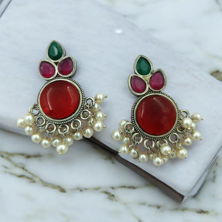 CLASSIC ELEGANT UMALAKSHMI SILVER OXIDISED PEARL EARRINGS [product_variant]- TelaNaari