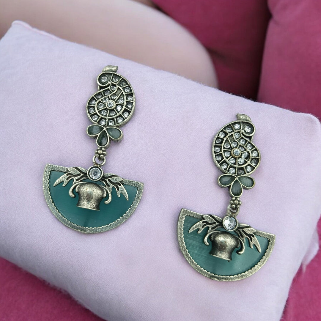 SILVER LOOK ALIKE EARRINGS SUJATA