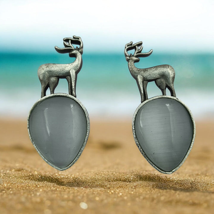 CLASSIC TIMELESS DEER SILVER OXIDISED EARRINGS