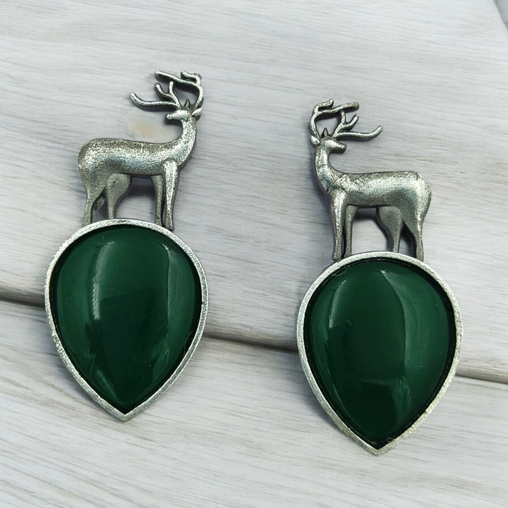 CLASSIC TIMELESS DEER SILVER OXIDISED EARRINGS