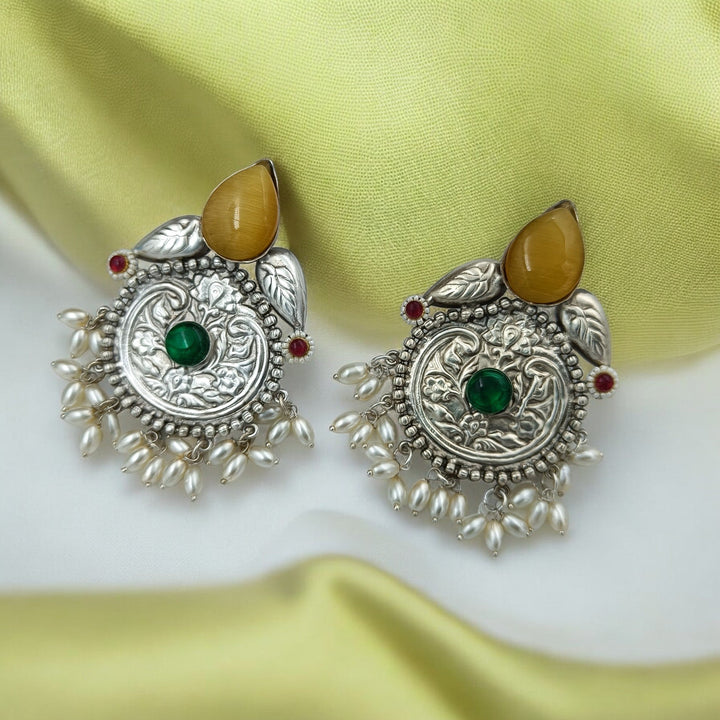 ELEGANT AASVI SILVER PLATED PEARL EARRINGS