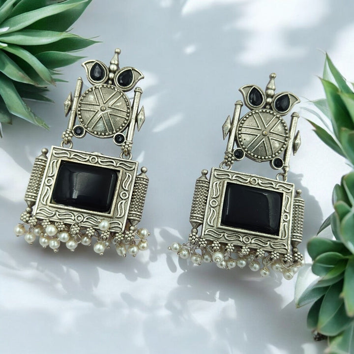 ELEGANT BHAVYASHRI SILVER OXIDISED PEARL EARRINGS