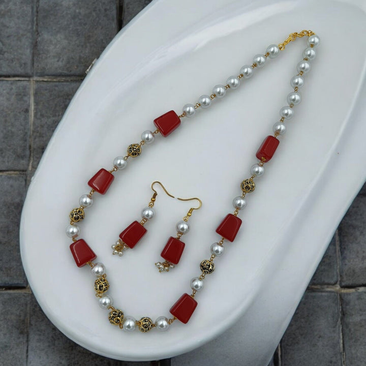 ELEGANT GIRIJA RED AND WHITE PEARL MALA [product_variant]- TelaNaari