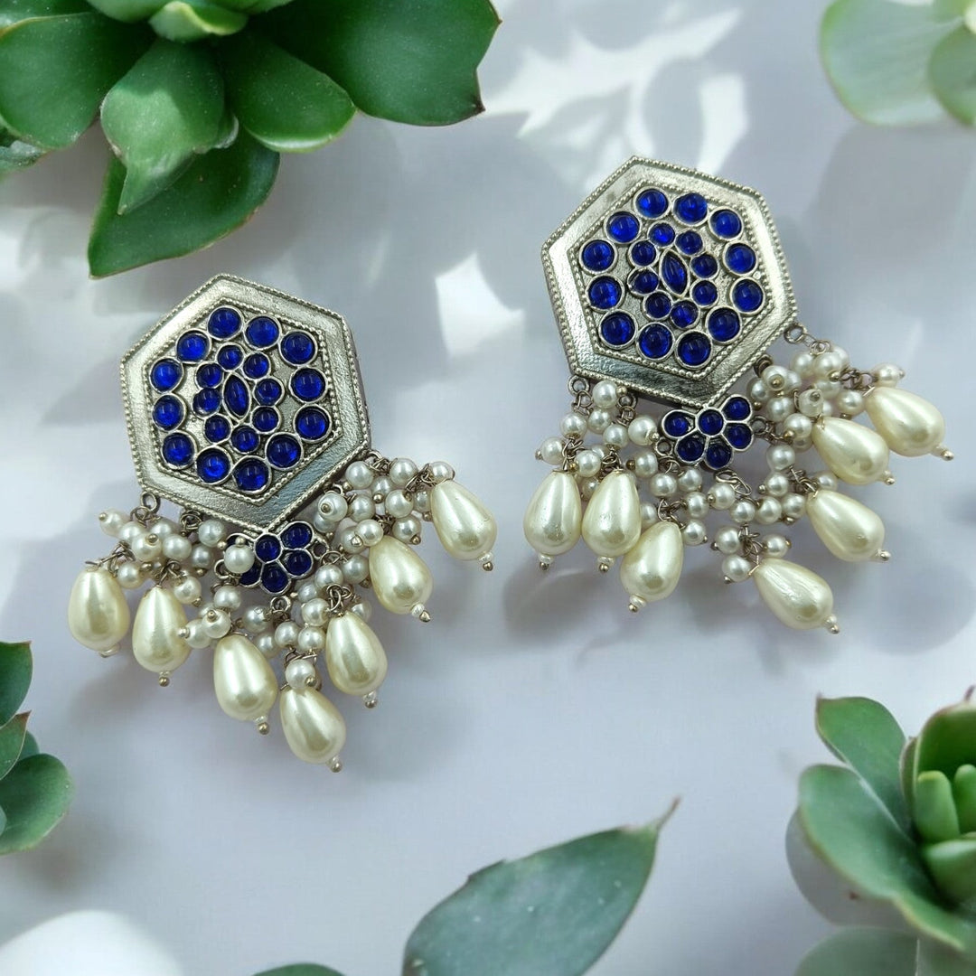 ELEGANT GOURI SILVER OXIDISED PEARL EARRINGS