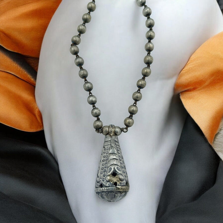 ELEGANT VINTAGE SHIVANA SILVER OXIDISED NECKLACE SET [product_variant]- TelaNaari