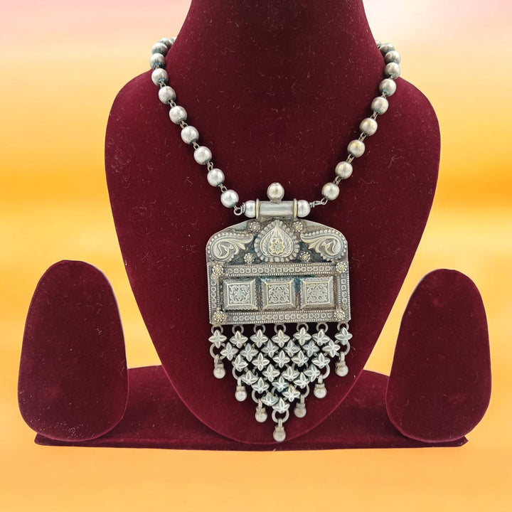 ELEGANT VINTAGE SHIVANGI SILVER OXIDISED NECKLACE SET [product_variant]- TelaNaari