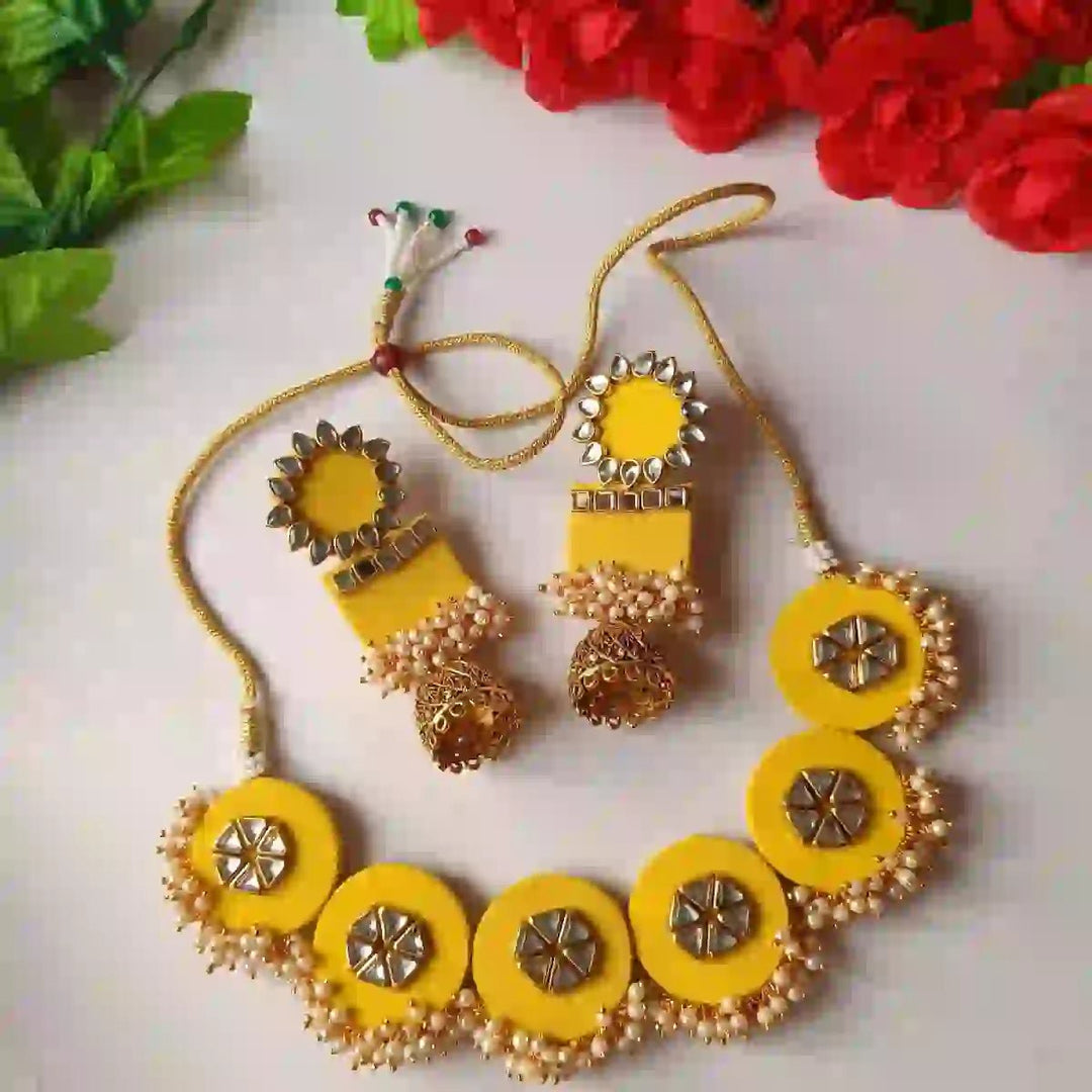 HANDMADE FABRIC CHOKER NECKLACE WITH EARRINGS DOVE YELLOW [product_variant]- TelaNaari