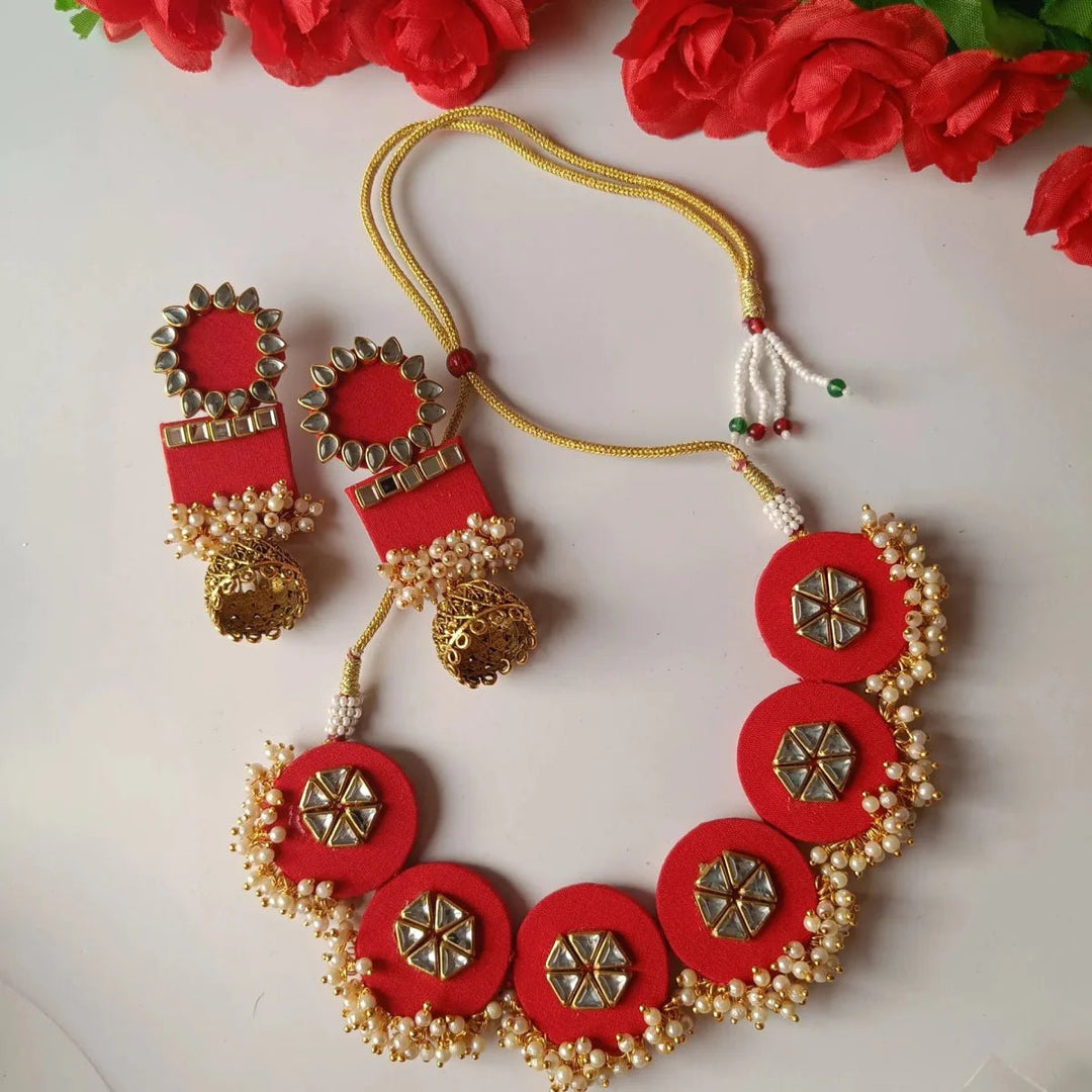 HANDMADE FABRIC CHOKER NECKLACE WITH EARRINGS & MAANG TIKA DOVE RED