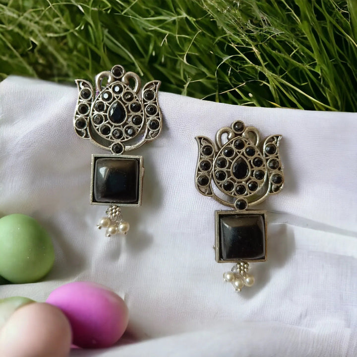 SILVER LOOK ALIKE EARRINGS AZALEA [product_variant]- TelaNaari