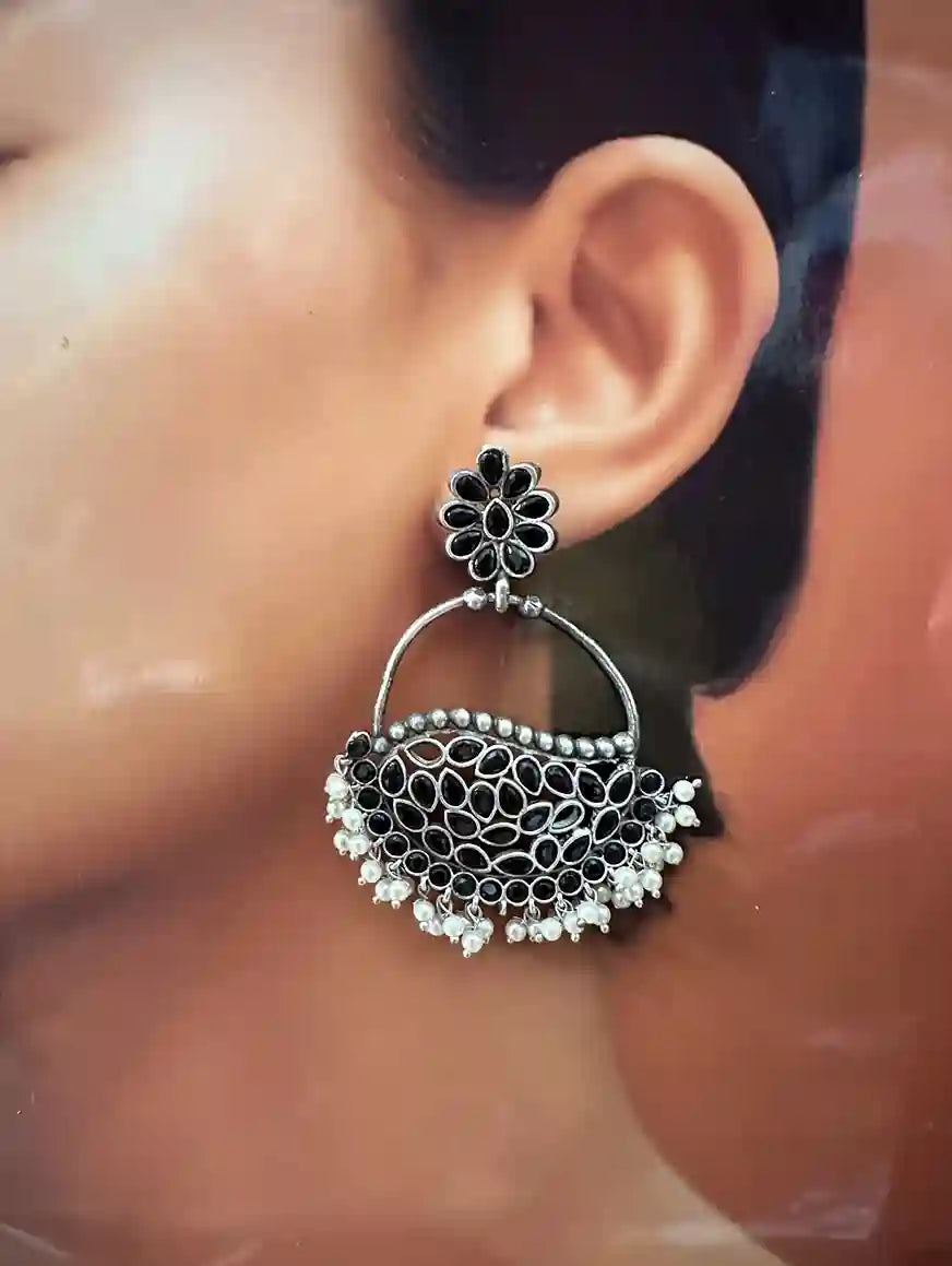 SILVER LOOK ALIKE EARRINGS DARIYA