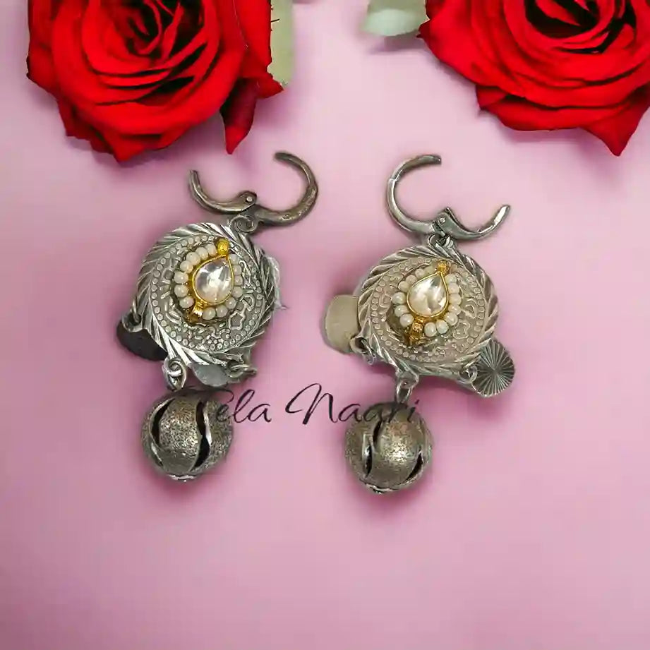 SILVER LOOK ALIKE HOOK EARRINGS SHIFA