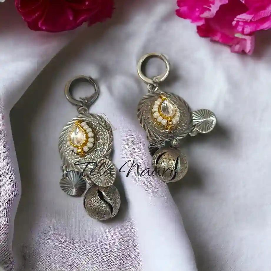 SILVER LOOK ALIKE HOOK EARRINGS SHIFA